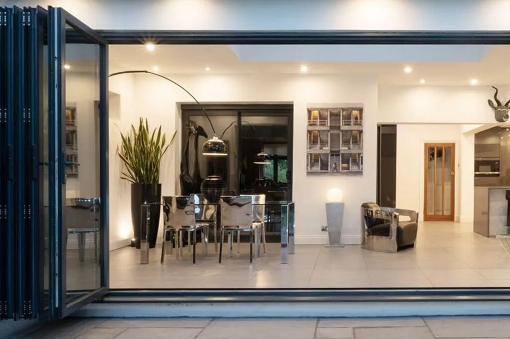 aluminium bifolding doors